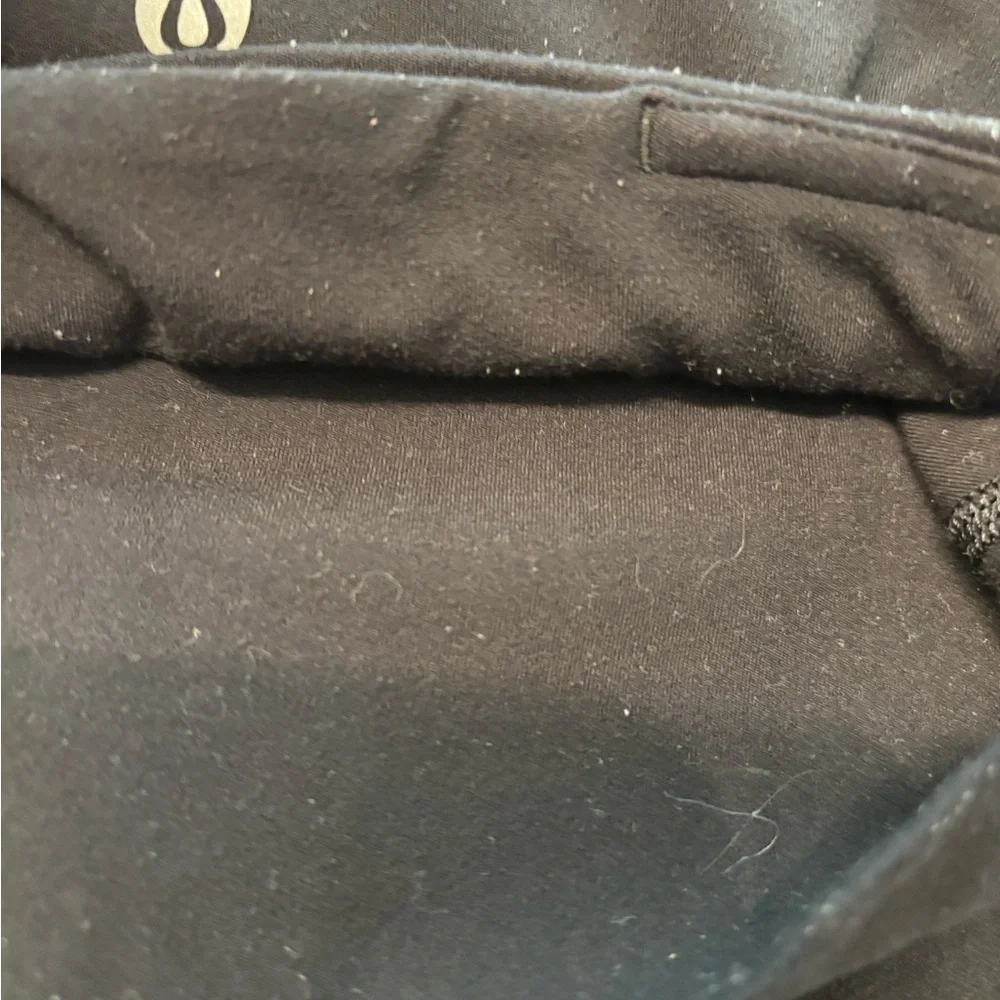 Lululemon Black Leggings Sz 2 - Picture 7 of 8
